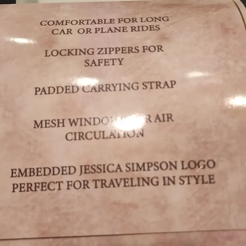 Jessica Simpson new specs